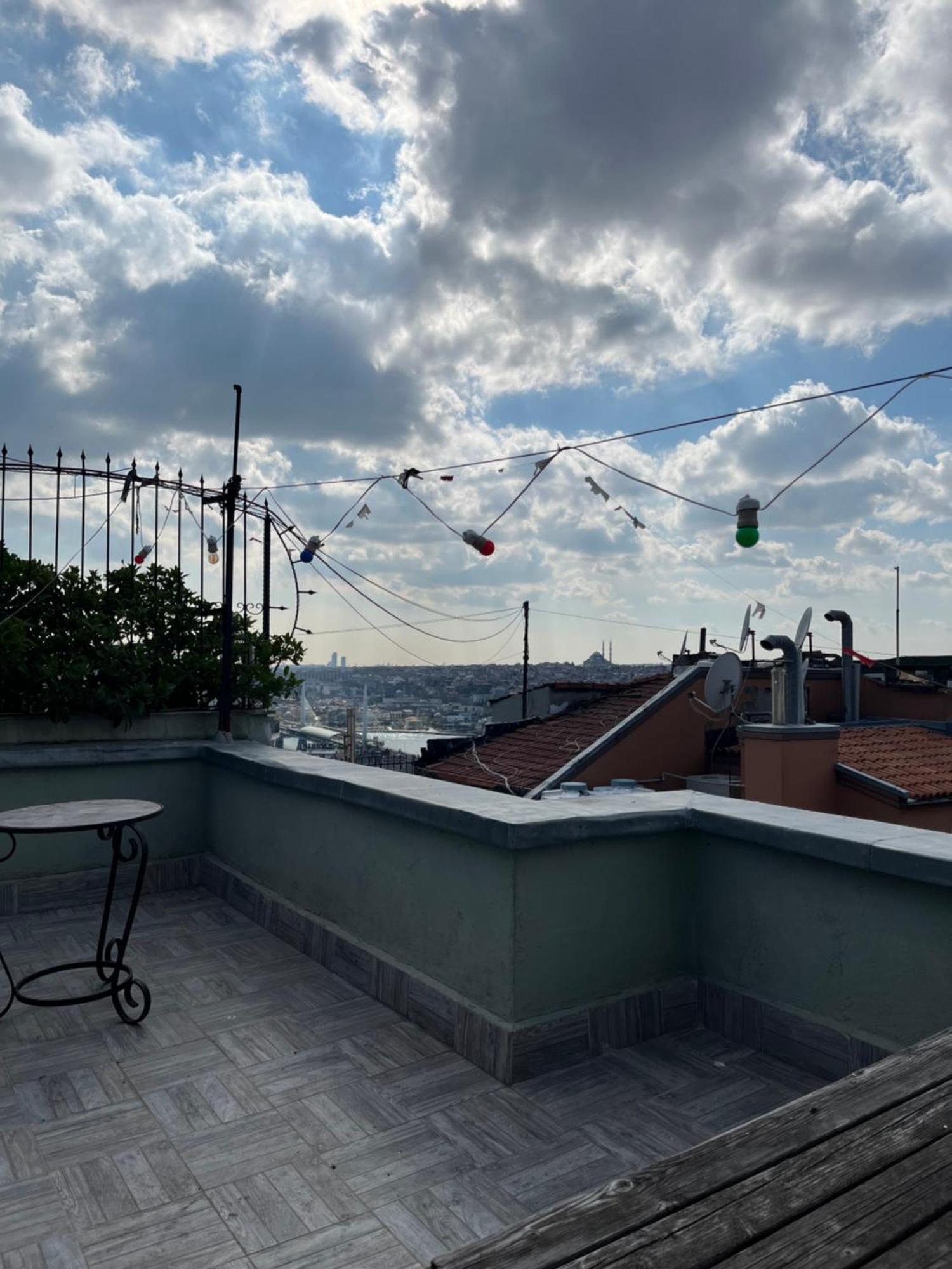דירות איסטמבול Ganbaru Tours - Flats In Galata מראה חיצוני תמונה