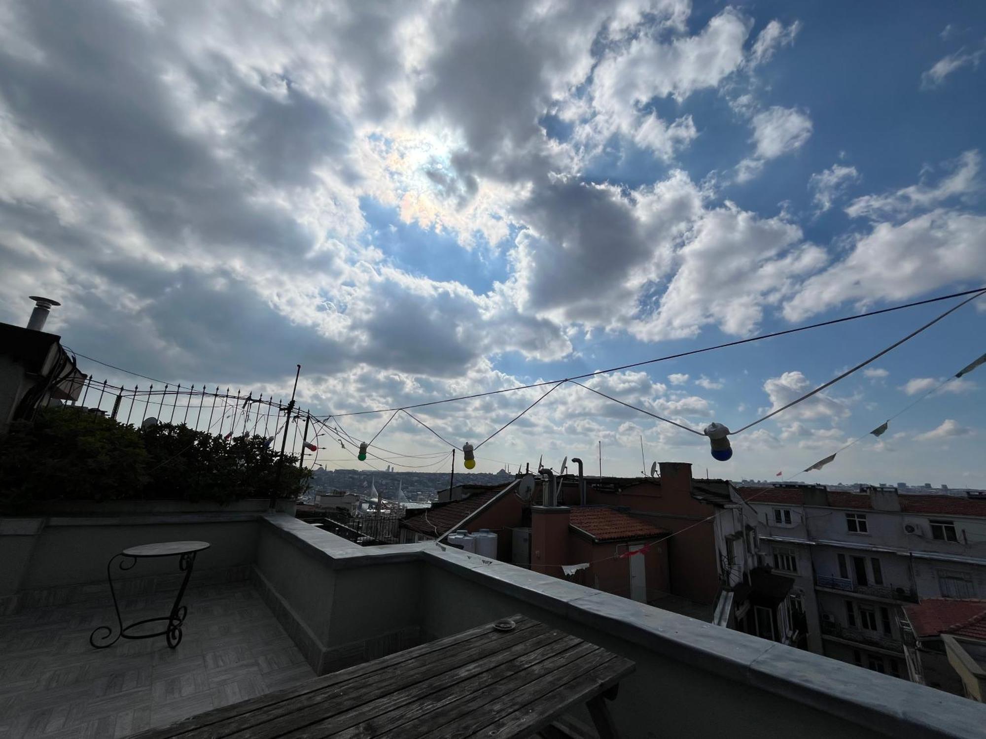 דירות איסטמבול Ganbaru Tours - Flats In Galata מראה חיצוני תמונה